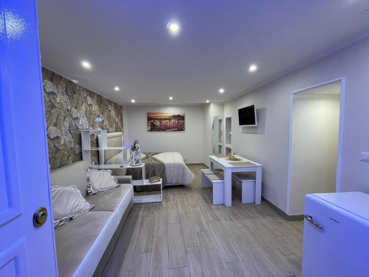 La Dimora Dei Sogni Sedil Capuano Home Suite 那不勒斯 外观 照片