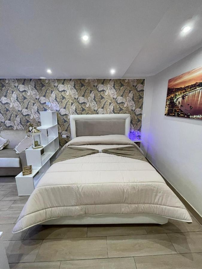 La Dimora Dei Sogni Sedil Capuano Home Suite 那不勒斯 外观 照片