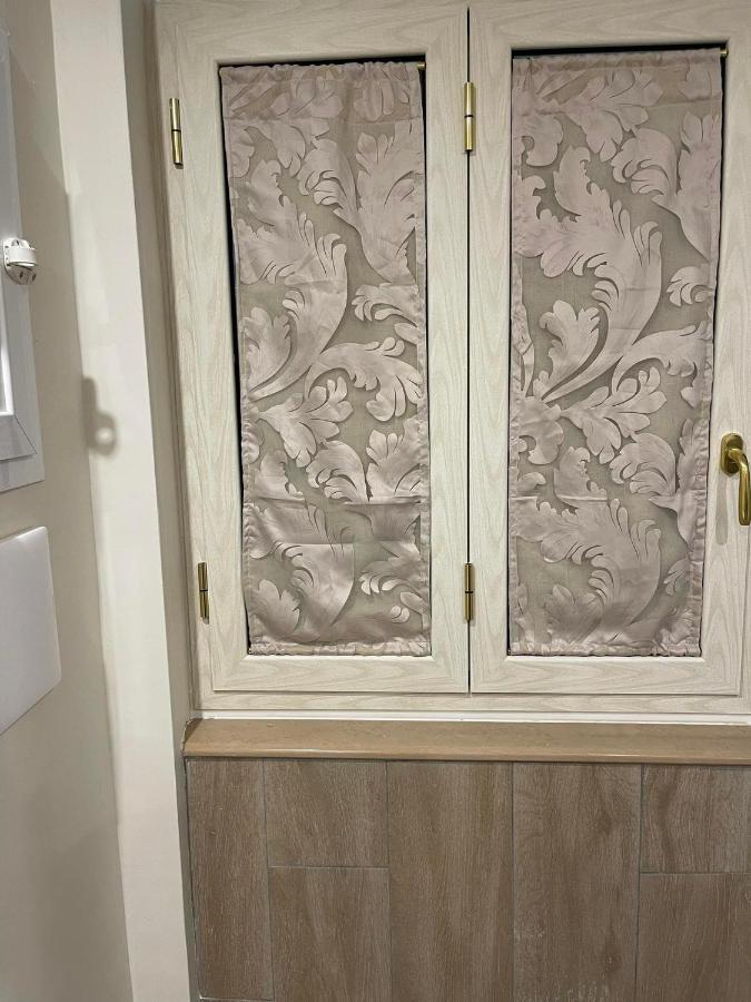 La Dimora Dei Sogni Sedil Capuano Home Suite 那不勒斯 外观 照片