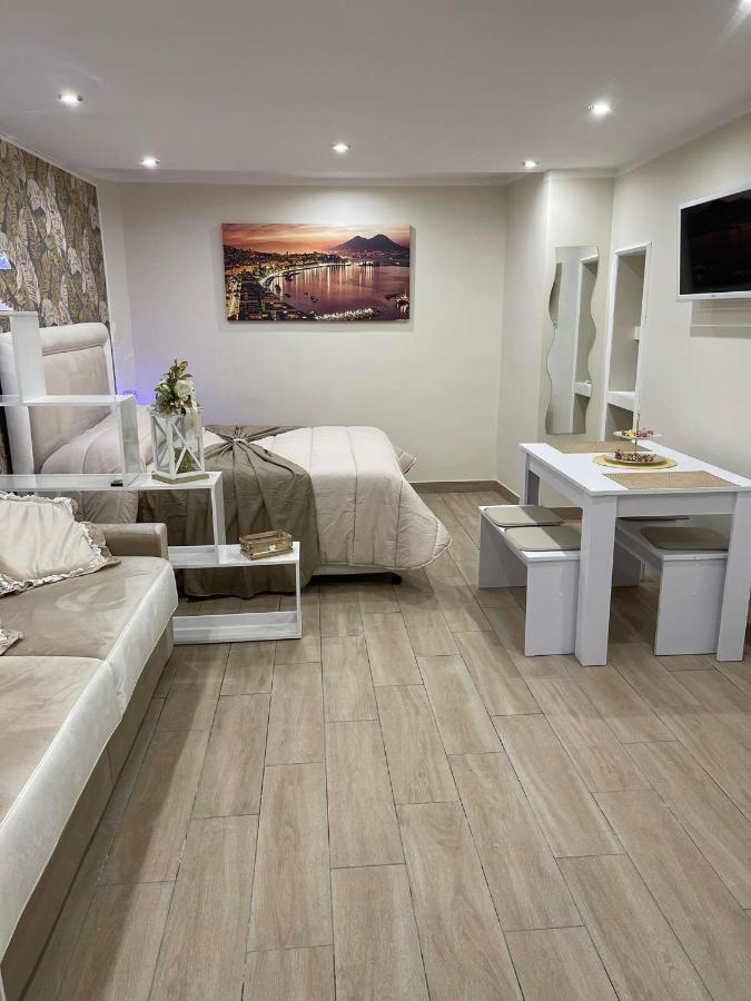 La Dimora Dei Sogni Sedil Capuano Home Suite 那不勒斯 外观 照片