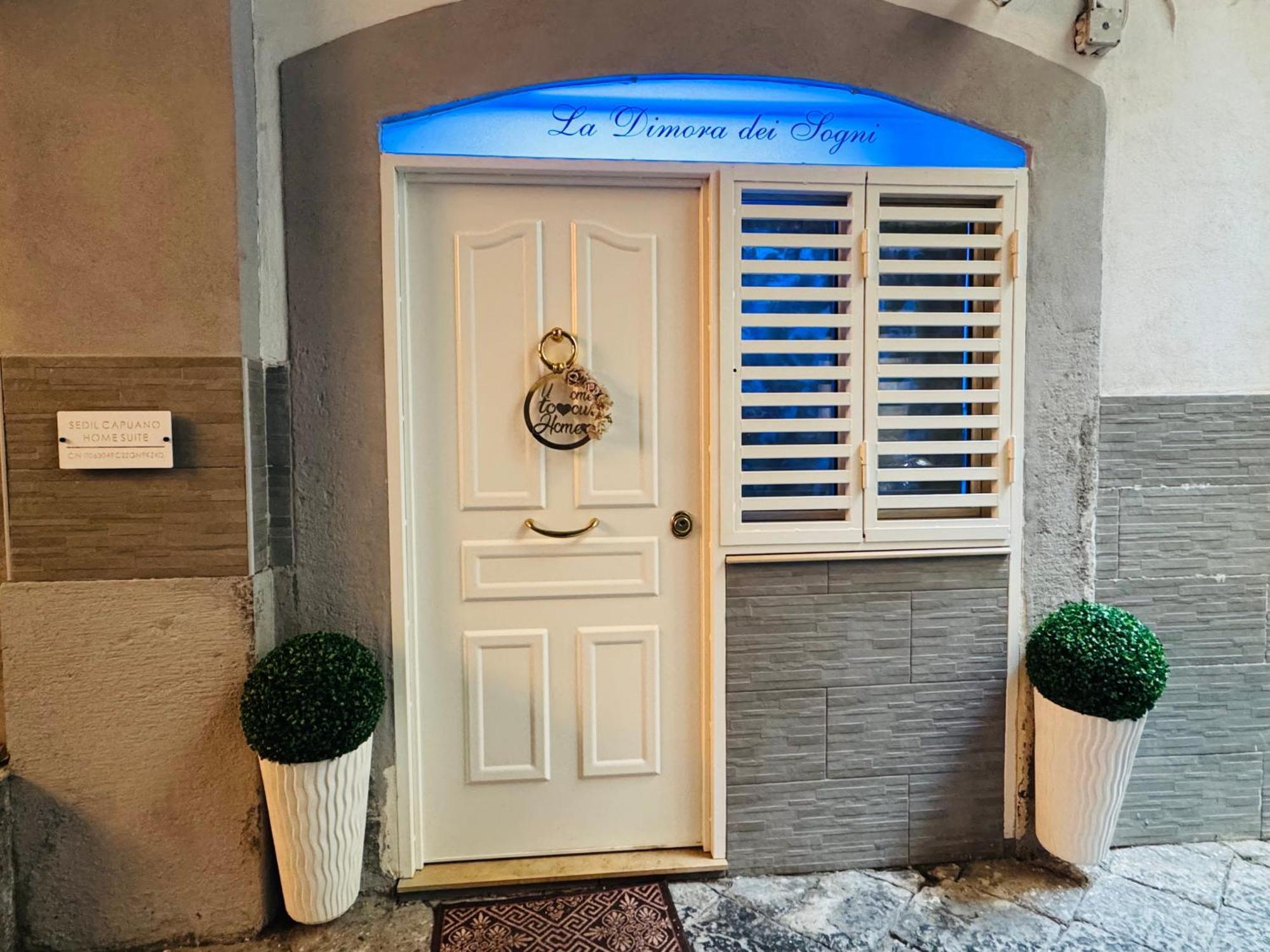 La Dimora Dei Sogni Sedil Capuano Home Suite 那不勒斯 外观 照片